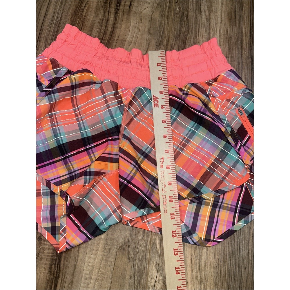 Lululemon Tracker Short II Size 6 Rad Neon Plaid Flare Coral - Picture 7 of 10